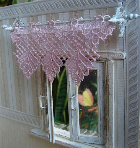 122 best mini curtains/windows images on Pinterest | Doll houses ...