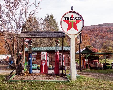 Vintage GAS STATION Texaco Sign PHOTO - Etsy