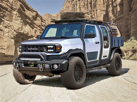 Toyota's new bakkie to be badged 'Hilux Champ'?