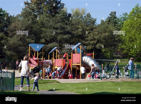 Children playing on a summers day in Royal Victoria Park, Bath Spa Stock Photo, Royalty Free ...