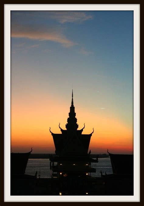 Sunrise in Phnom Penh