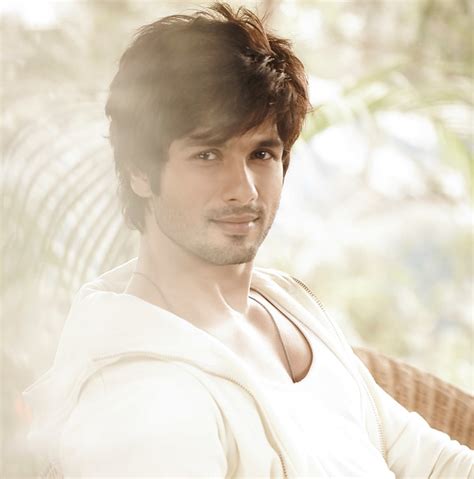 Shahid Kapoor Shandar Hairstyle - what hairstyle should i get