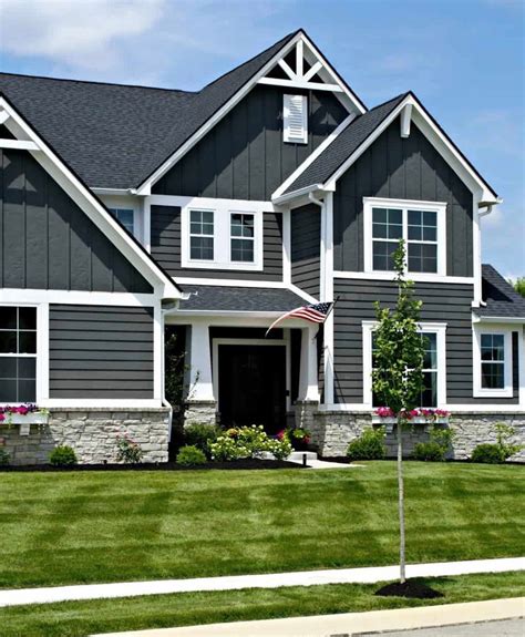 New siding color trends you need to know about in 2021!