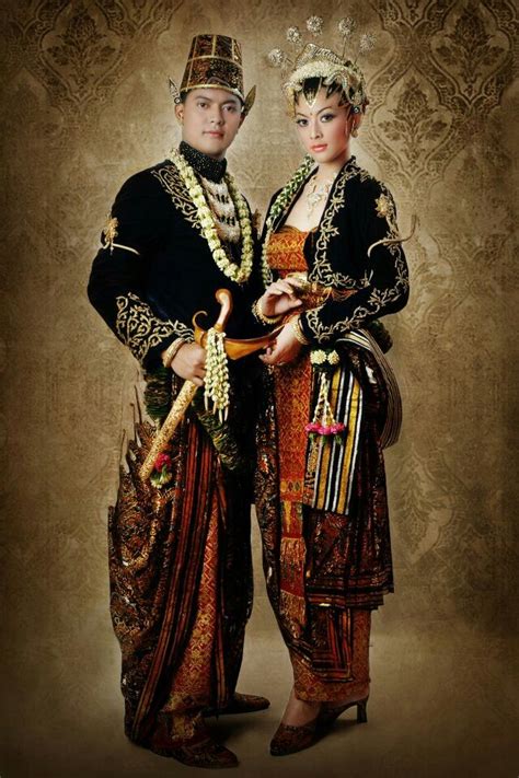 257 best ideas about Indonesian Traditional Wedding on Pinterest ...