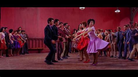 West Side Story (1961) - The Dance at the Gym (Türkçe Altyazılı) - YouTube