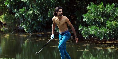 Golfer Akshay Bhatia strips down on two shots while in mud at Honda Classic