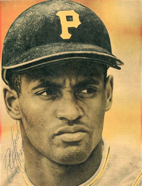 Roberto Clemente Signed Photo (PSA, JSA, SGC)