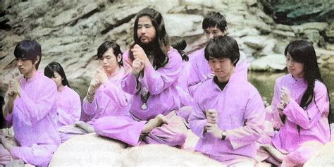 AUM: The Cult at the End of the World Review: Lacking Story of Deadly Cult