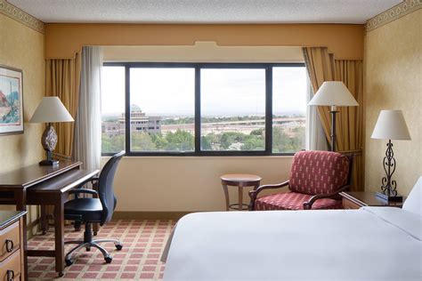 Hotel in ABQ | Albuquerque Marriott Pyramid North