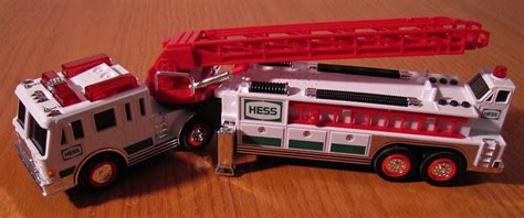 Hess 2000 Fire Truck New | eBay