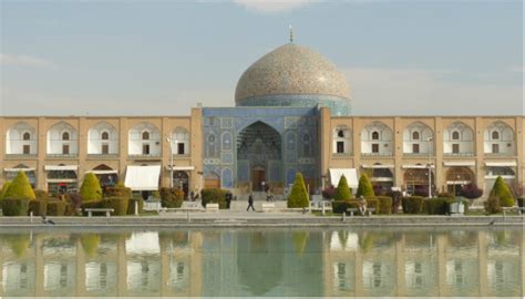 Esfahan Guide - EARTHLOOPING