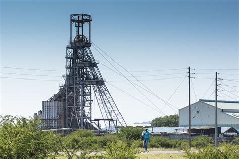 Platinum News: South Africa Lockdown Risks Killing Mines - Bloomberg