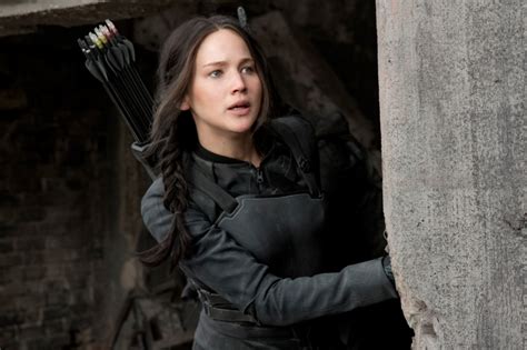 New ‘Mockingjay Part 1’ Stills of Katniss Everdeen