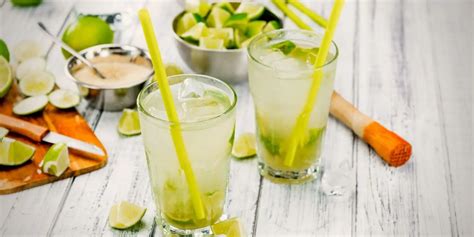 The Best 28 Aperitif Cocktails to Make at Home - The Mixer