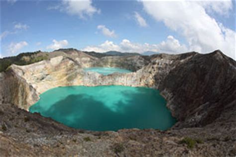 Kelimutu Volcano