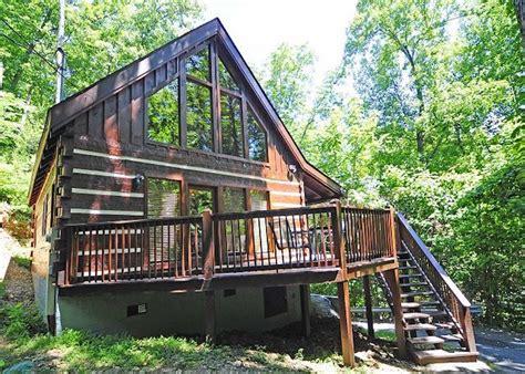 Top 5 Reasons Newlyweds Love Staying at Our Honeymoon Cabins in Gatlinburg | Gatlinburg Cabins ...