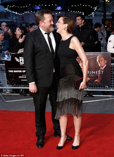 Elbow's Guy Garvey expecting his first child | Daily Mail Online