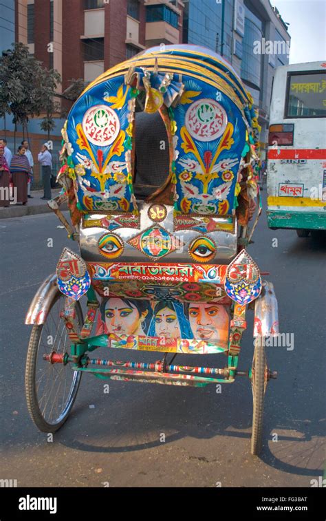 Bangladesh Old Dhaka Rickshaw Photography Print - www.espiritudetierra.com