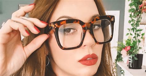 Purchase Leopard Print Eyeglasses Frames | Vlookoptical™ - Blog - VlookGlasses