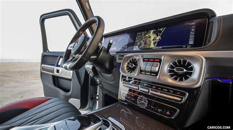 2019 Mercedes-AMG G63 - Interior | Caricos