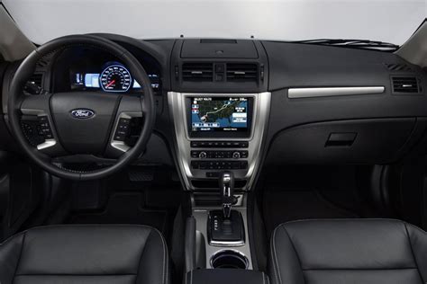 2011 Ford Fusion Hybrid Review, Specs, Pictures, Price & MPG