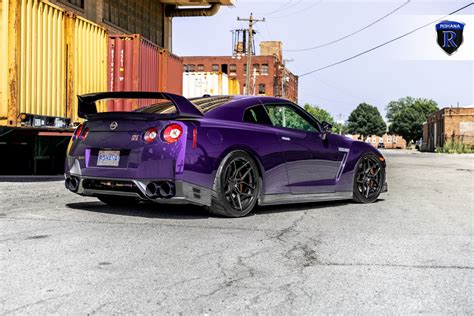 Nissan GT-R R35 Purple Rohana RFX11 Wheel | Wheel Front