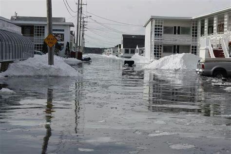 Astronomical high tide 1/3/14 hampton beach nh | Hampton beach nh, Hampton beach, Beach