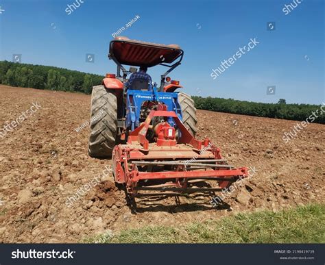 Modern Sugar Cane Farmers Use Agricultural Stock Photo 2198419739 | Shutterstock