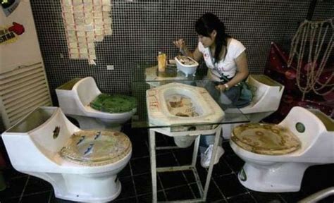 Taiwan toilet restaurant | Funny images