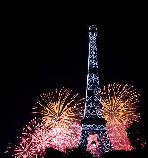 Eiffel tower - fireworks - July 14th, 2012 | Paris - July 14… | Flickr