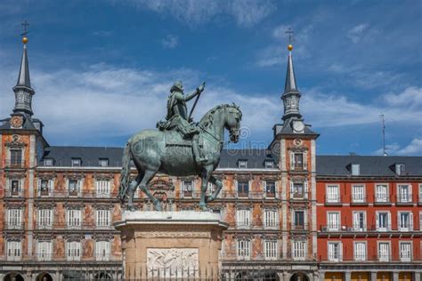 King Philip III (Felipe III) Statue at Plaza Mayor - Madrid, Spain ...