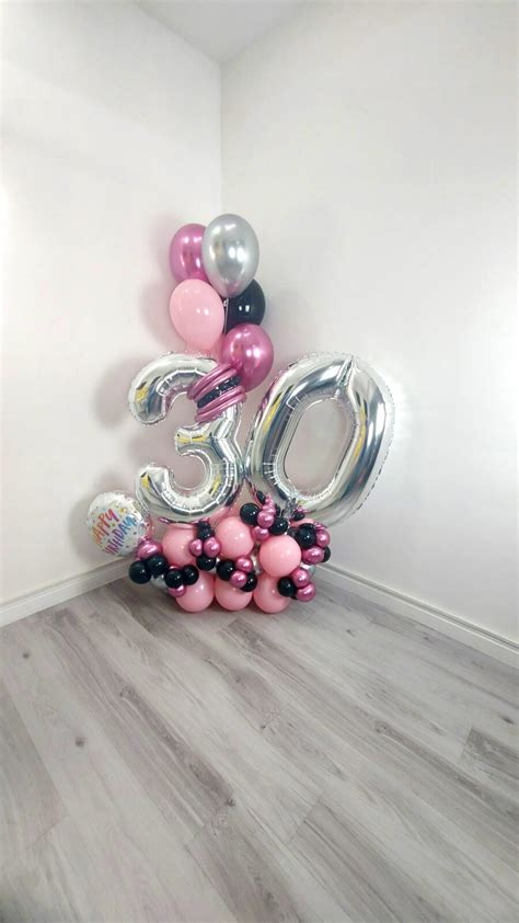 Deluxe Balloon Bouquet – Gorg Balloons Jamaica