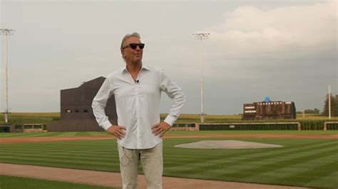 Kevin Costner sees Field of Dreams for the first time before MLB at ...