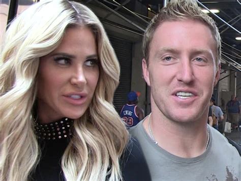 Kim Zolciak, Kroy Biermann's Georgia Mansion Is In Foreclosure, Going ...