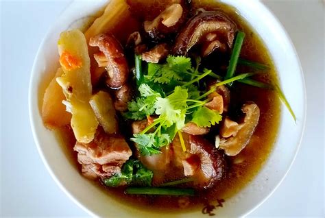 Chinese Pork Rib Soup - Riverside Thai Cooking