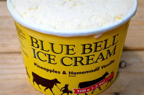 food and ice cream recipes: REVIEW: Blue Bell Pineapples & Homemade Vanilla