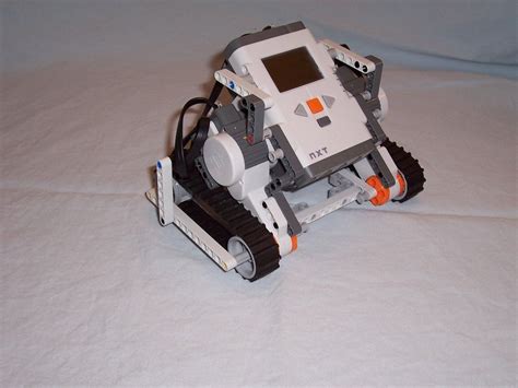 The Unofficial LEGO Mindstorms NXT 2.0 Inventor's Guide projects | TechRepublic