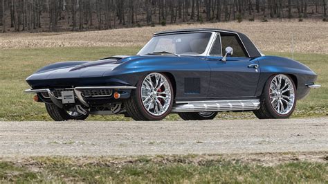 1967 Corvette Restomod Convertible Up for Grabs at Mecum Indy - Corvette: Sales, News & Lifestyle