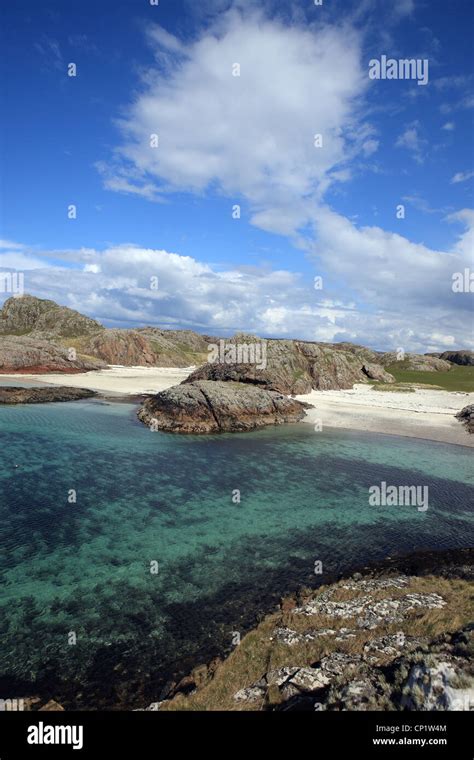 White sandy beaches of Port Ban on the Isle of Iona in Scotland Stock ...