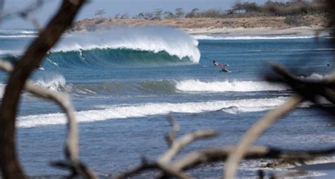 Surf Spot - Playa Avellanas - The Howler Magazine