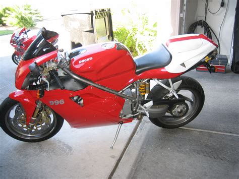 Featured Motorcycle - 2001 Ducati 996