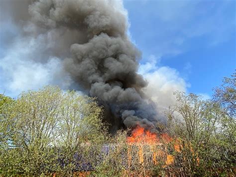 GALLERY: Huge smoke plume from Willenhall recycling fire seen across ...