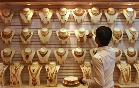 Gold: Indian, US Buying Higher and China's Down