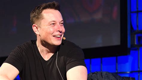 Elon Musk talks Mars, UFOs, Neuralink, Dogecoin, and more in Clubhouse session