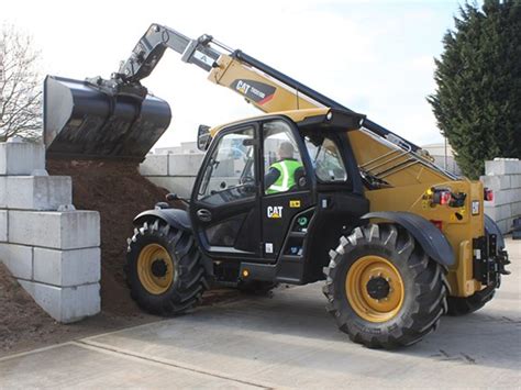 Cat brings out compact TH3510D telehandler