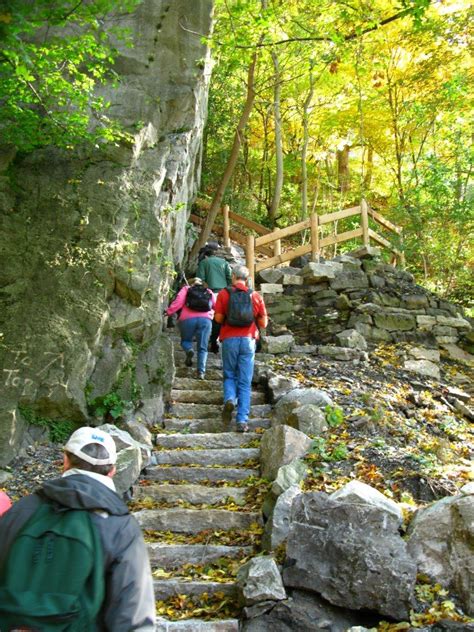 #4 trail in the Niagara Gorge Trail System (Great Gorge Railway) | Niagara falls state park ...