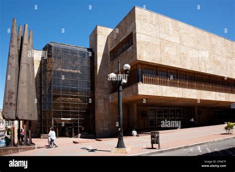 Biblioteca Luis Ángel Arango in Bogota Stock Photo - Alamy