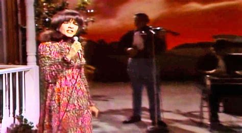 Donna Fargo Belts Out Her 1971 Chart-Topper "The Happiest Girl In The ...