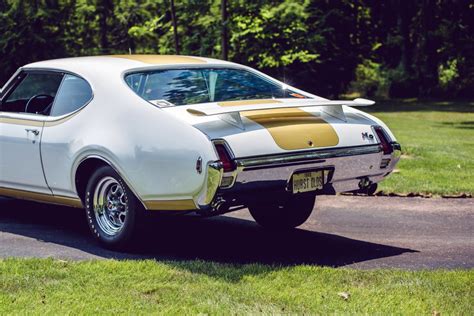 Pristine 1969 Oldsmobile Hurst 442 Heads To Auction | GM Authority