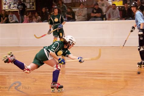 HOCKEY PATINES FEMENINO XIR: Bremerton National Rink Hockey Championships USA